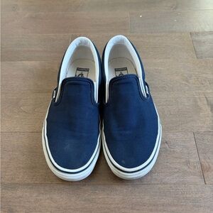 Vans Navy Blue Slip-On Loafers men sz 6.5, women sz 8